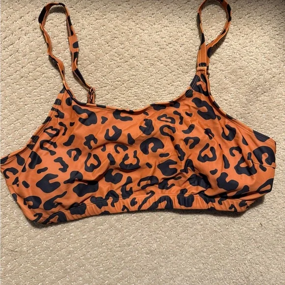 Bundle of 4 Plus Size Bathing Suits - Picture 4 of 8